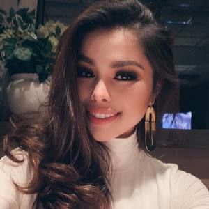 Meet your Posher, Yen